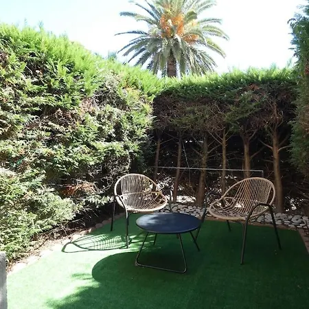 Апартаменты Moderne En Rez De Jardin *