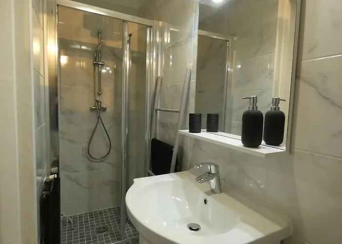 Apartman Moderne En Rez De Jardin